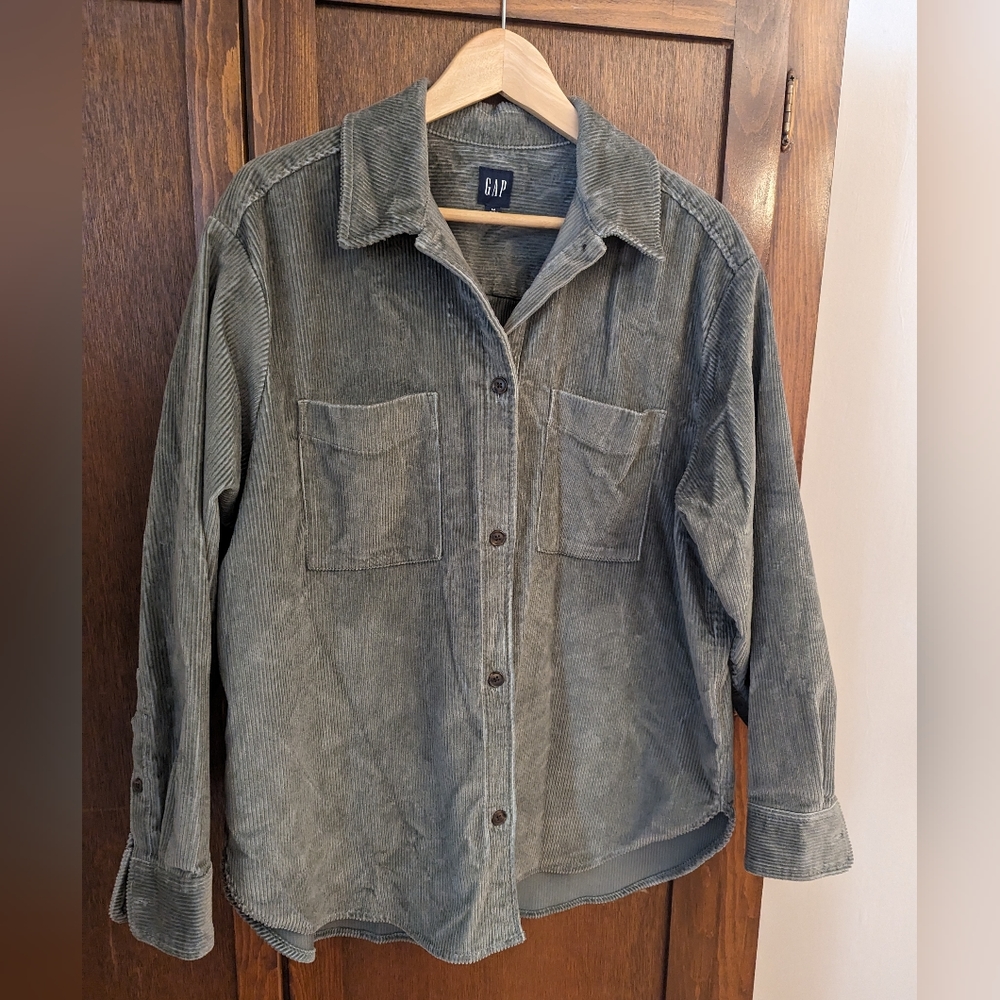 GAP oversized corduroy shirt Women's M